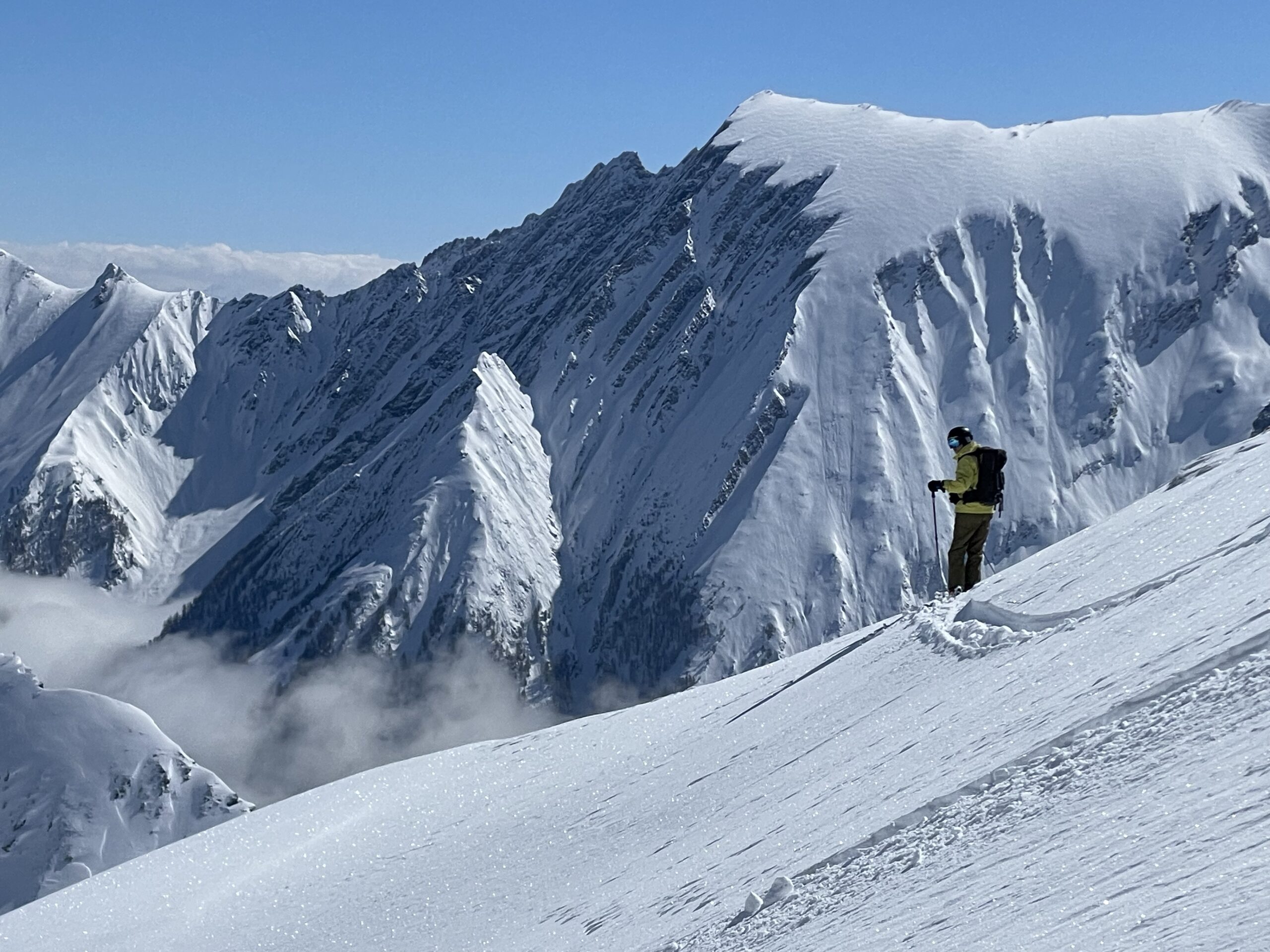 460608CB-BAB7-4E03-88DD-74B336A65B63